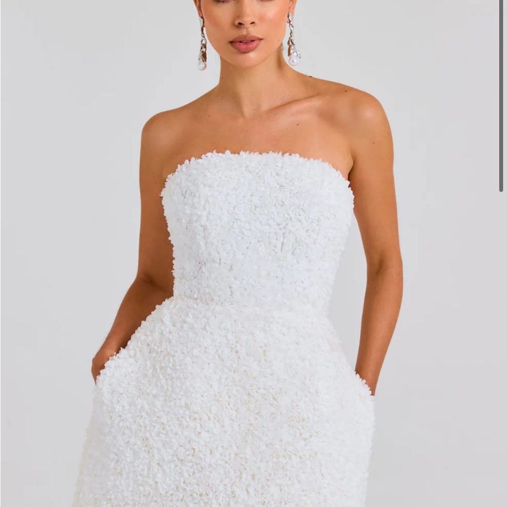 NADINE MERABI Strapless White Dress - Picture 2 of 6